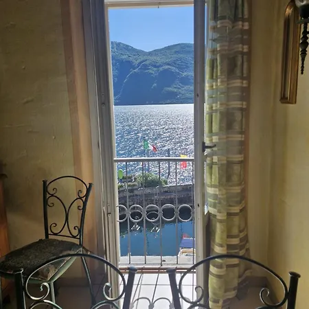 Casa Porto Vecchio * Cannobio
